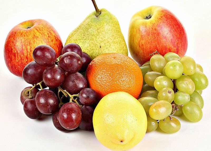 О фруктах в целом и цитрусовых, как главном лакомстве на новогоднем столе