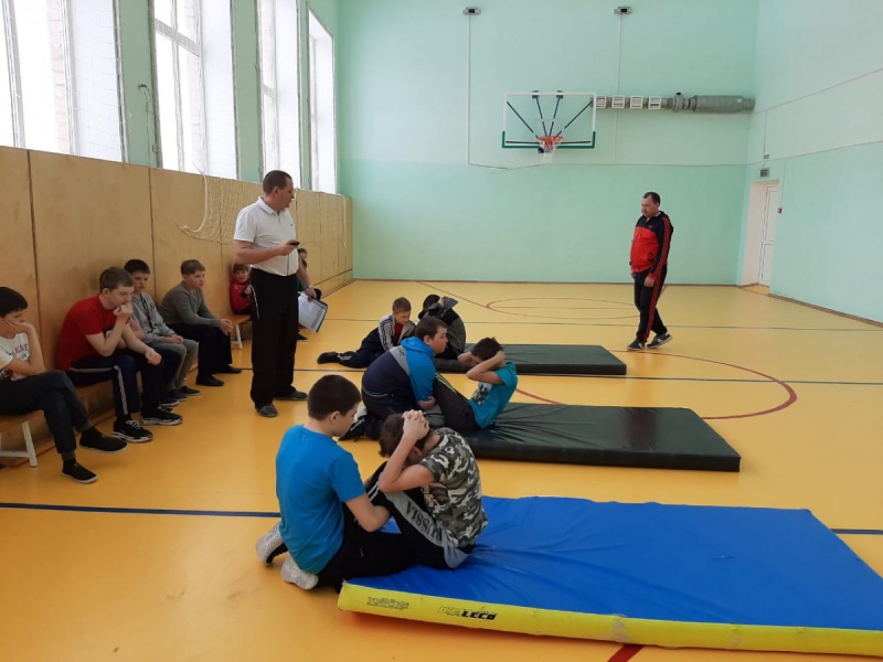 Школьники из  Александровского района готовятся к выполнению норм ГТО