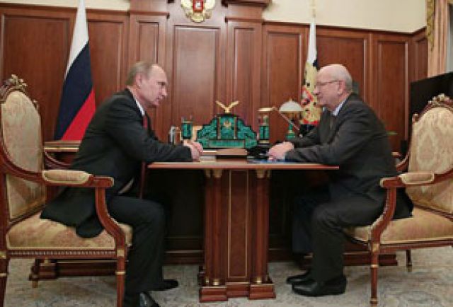 Сегодня Владимир Путин провел встречу с Юрием Бергом