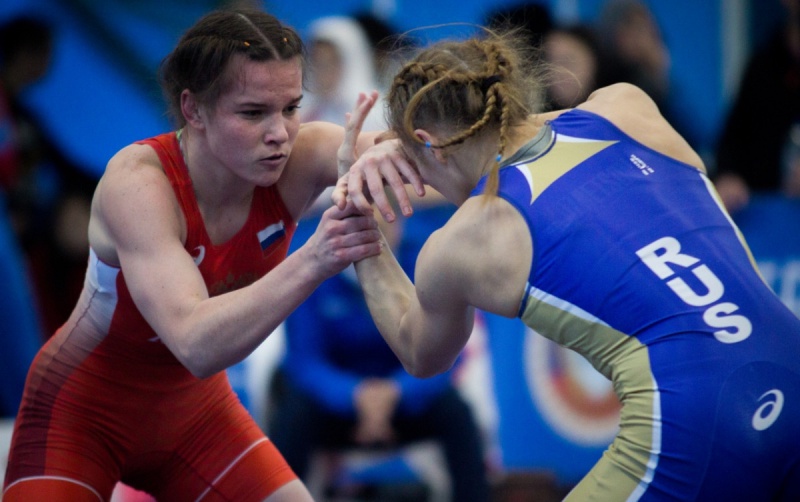 Оренбургская спортсменка победила на первенстве России по женской борьбе