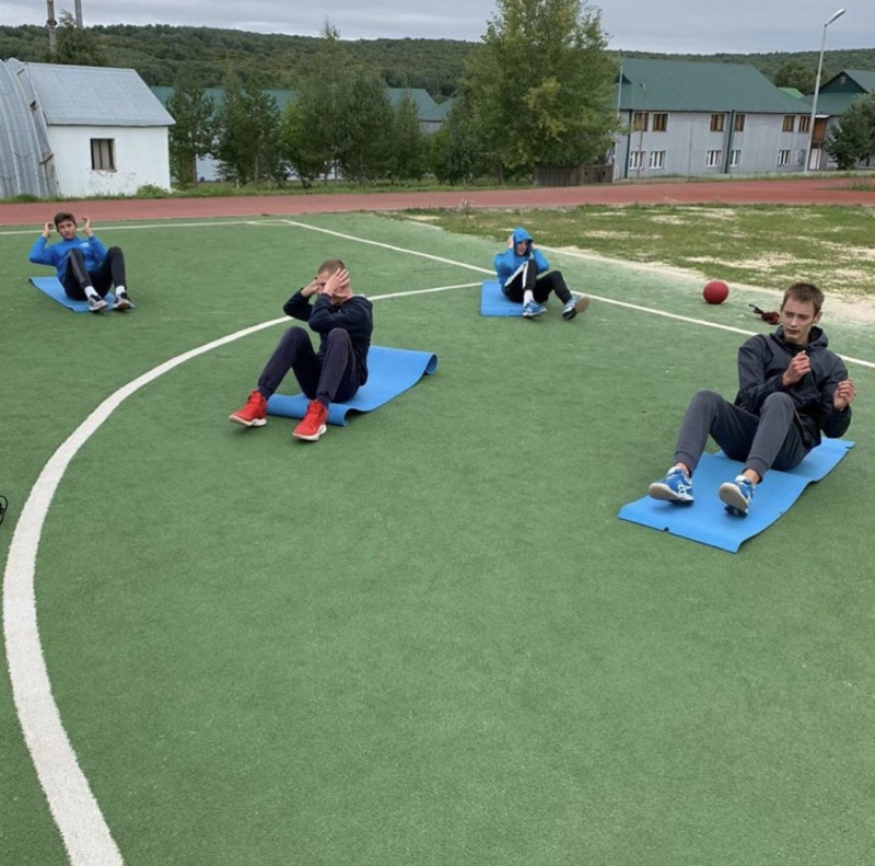 Оренбургские спортсмены тренируются на базе СВЦ «Ташла»