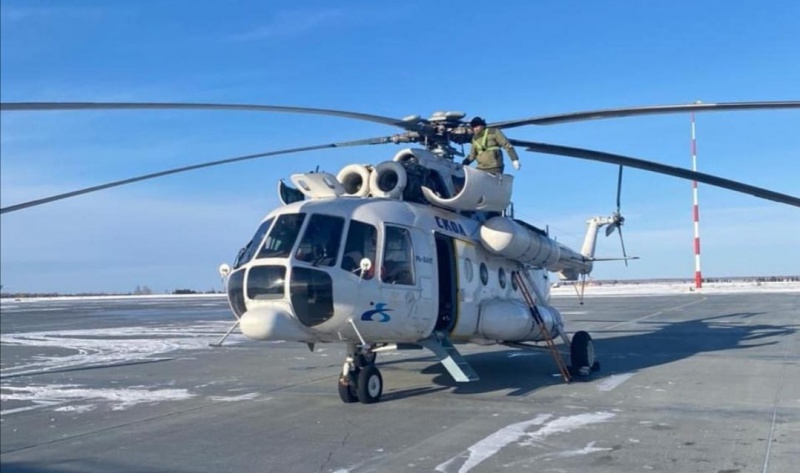 Вертолет санавиации продолжает спасать оренбуржцев