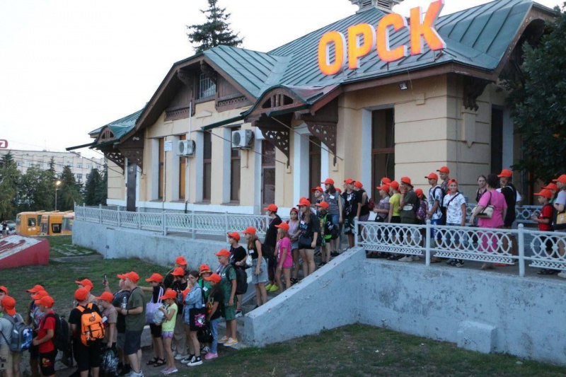 В Оренбуржье отдыхают дети из ЛНР