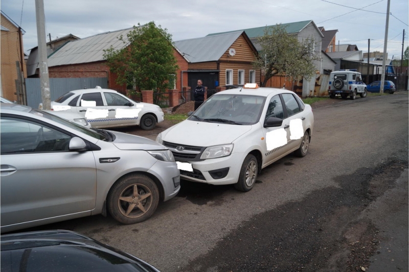 В Оренбурге в лобовом столкновении погиб водитель