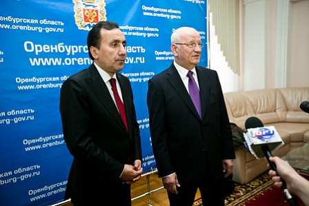 Юрий Берг встретился с послом Таджикистана Имомуддином Сатторовым
