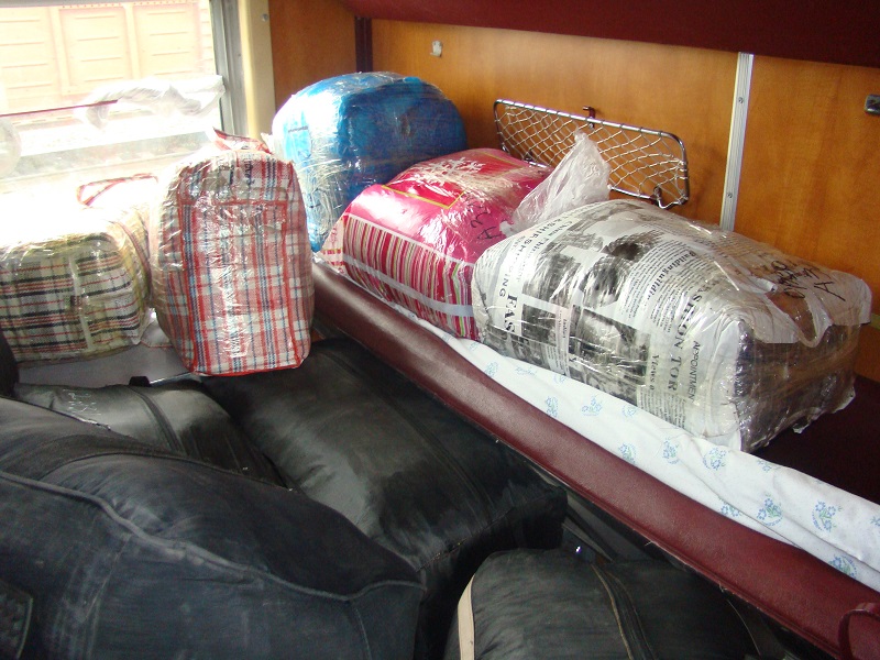 В поезде «Бишкек-Москва» задержали 400 кг китайских товаров