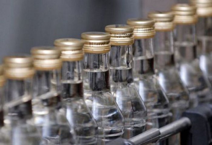 В Бузулуке изъяли более 360 литров нелегального алкоголя