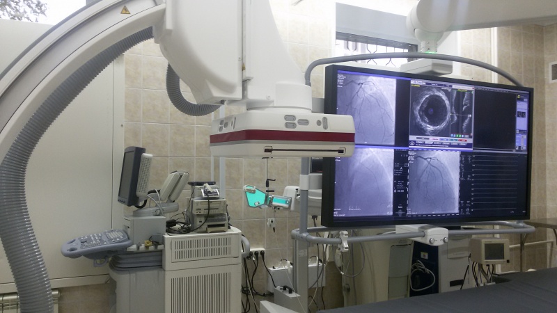 В областной больнице установили новый рентгенангиографический комплекс