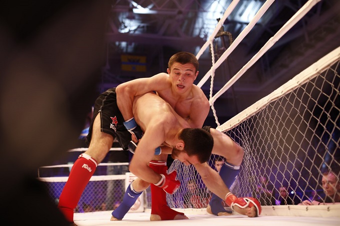 В Оренбурге определились чемпионы России по MMA