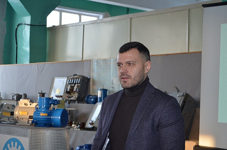 Денис Гончаров дал старт федеральной программе по повышению производительности труда в Оренбуржье