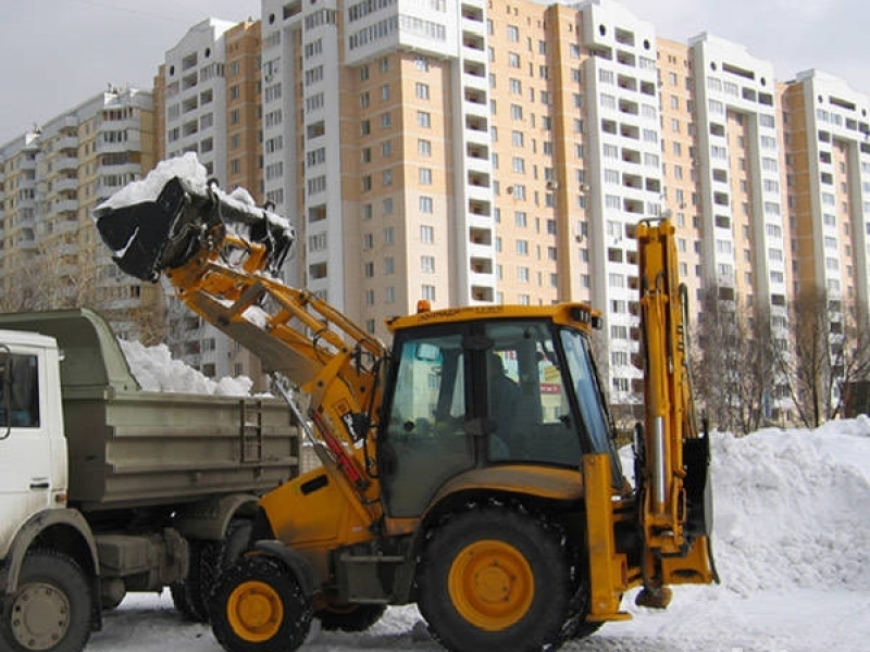 Уборкой снега занимаются все коммунальные службы Оренбурга