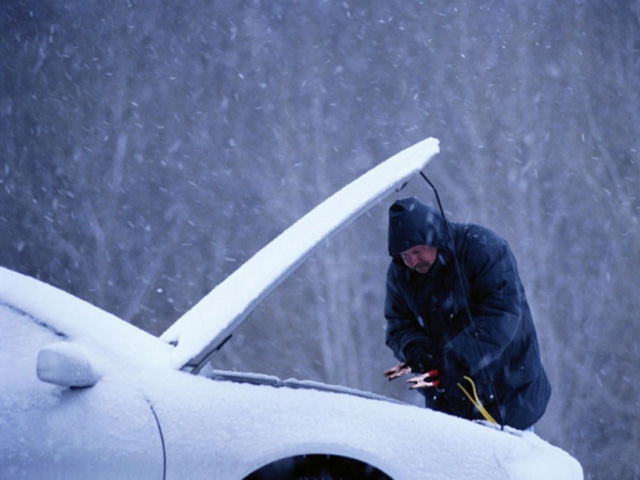 Оренбургские полицейские спасают замерзающих водителей