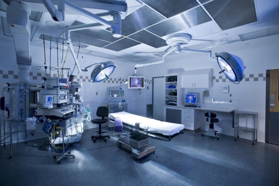 В больницы области выделены дополнительные средства на приобретение медоборудования