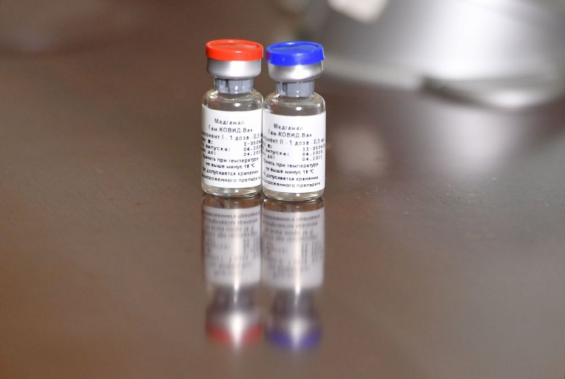 Оренбуржцев начали записывать на вакцинацию от COVID-19 