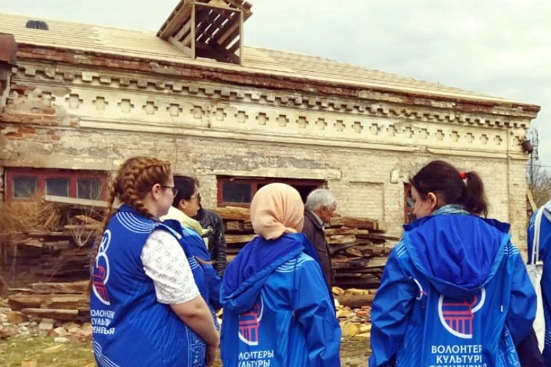 Волонтеры культуры Оренбуржья приведут в порядок памятники 