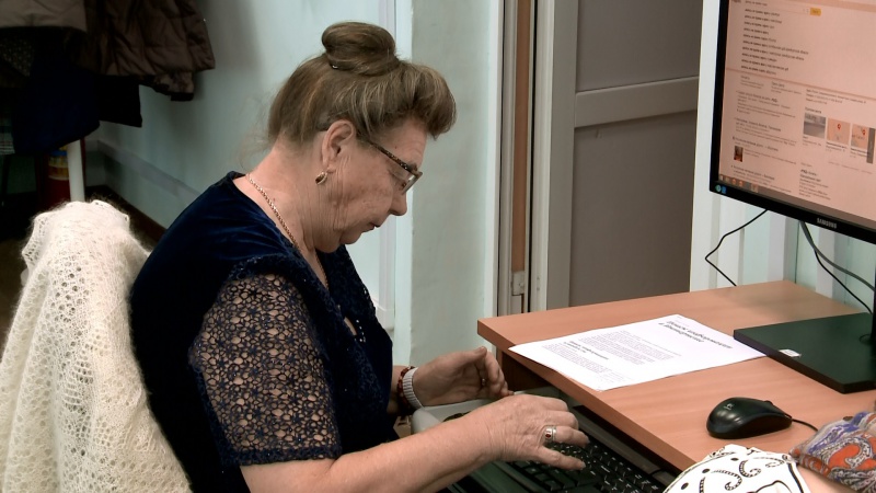 В Оренбургской области началась акция «Компьютеру все возрасты покорны»