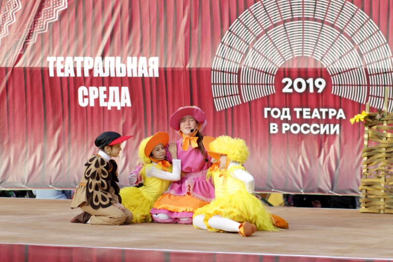 Коллективы Переволоцкого района примут участие в проекте  «Театральная среда»