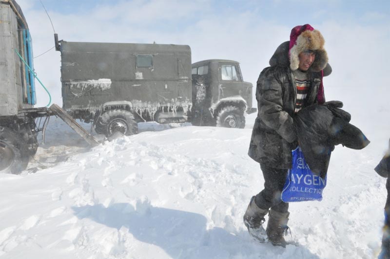 Энергетики Оренбуржья спасли замерзающих в степи людей