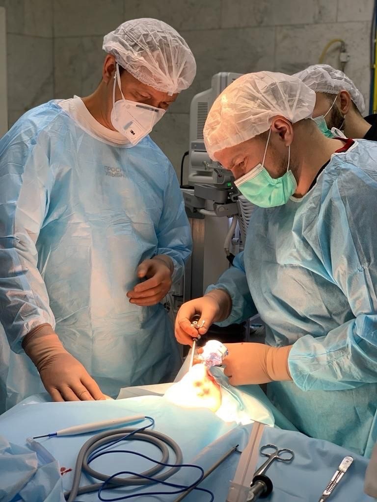 В Оренбургском областном онкодиспансере проведена уникальная операция на щитовидной железе