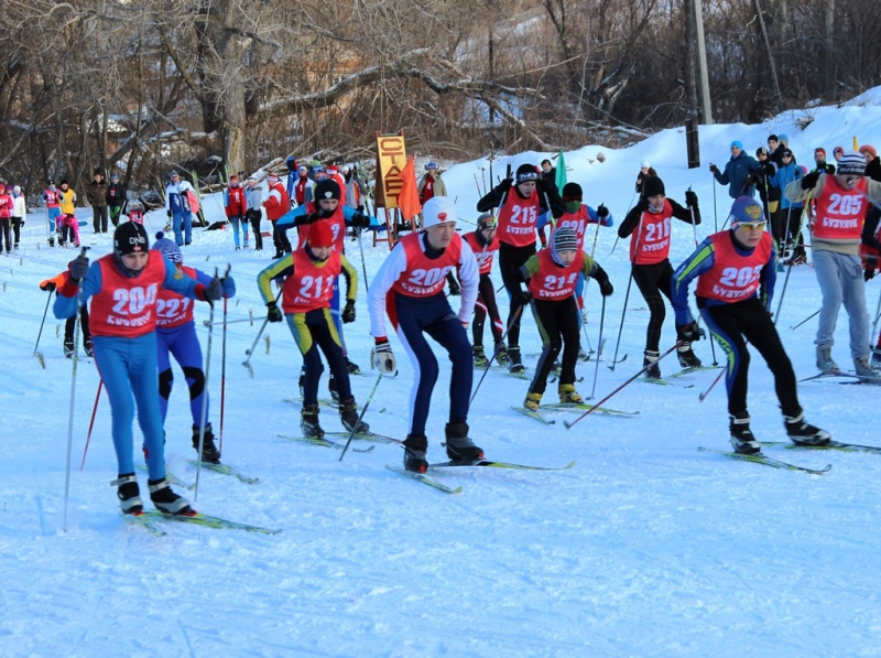 В Бузулуке прошли соревнования по лыжным гонкам