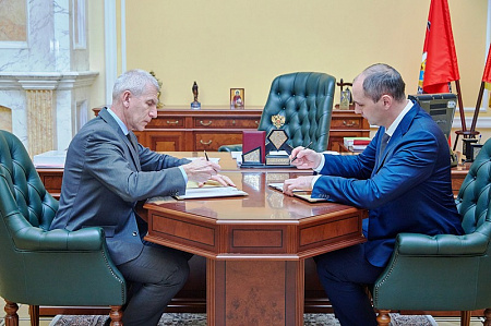 Денис Паслер провел рабочую встречу с министром спорта России