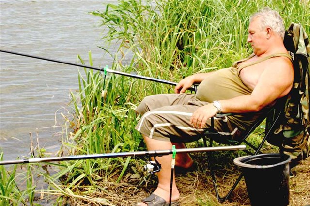 В Оренбуржье ограбили пьяного рыбака