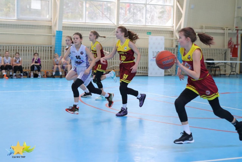 Юные баскетболистки из Оренбуржья стали лучшими на туре МЛБЛ