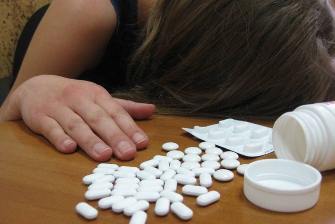 В Оренбуржье женщина наглоталась таблеток, чтобы покончить с собой