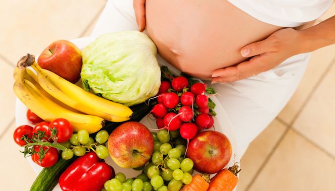В Оренбуржье беременные женщины обеспечиваются полноценным питанием