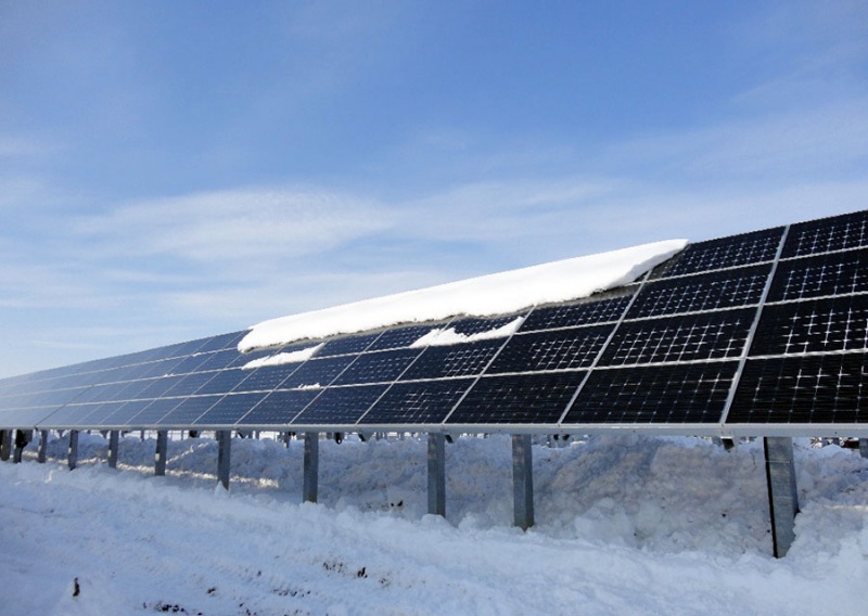 Дмитрий Медведев сегодня запустит две солнечные электростанции