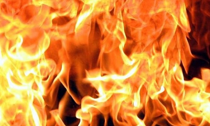 В Гае на пожаре погиб мужчина, трое человек спасены