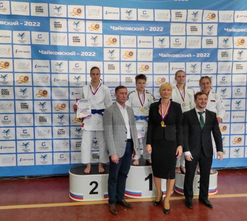 Оренбургские дзюдоисты привезли 6 медалей с первенства ПФО