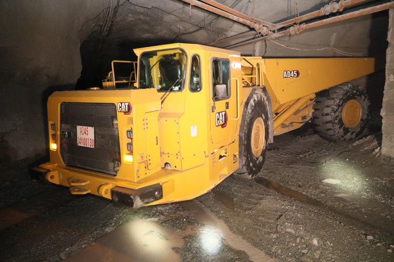 В Гайский ГОК впервые поступили горно-шахтные самосвалы грузоподъемностью 45 тонн