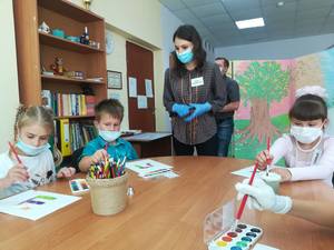 В Оренбуржье продолжается акция «Соберем ребенка в школу»