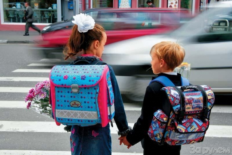 Неравнодушные оренбуржцы собрали в школу более двух тысяч детей