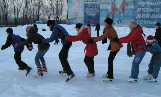 Сегодня в Оренбурге пройдет ледовый праздник «Вечер на коньках»