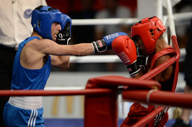 Сегодня трое оренбуржцев будут бороться за «боксерское золото» 
