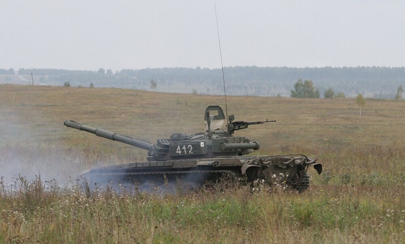 Рота, подъем! 900 танкистов прошли учения в Оренбургской области