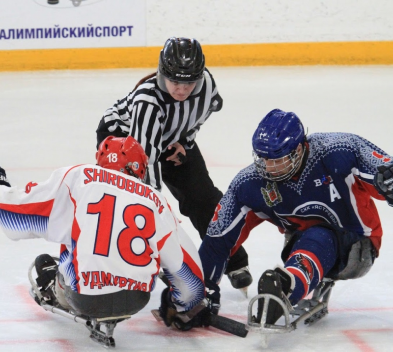 Оренбургская команда по следж-хоккею успешно выступает на чемпионате России