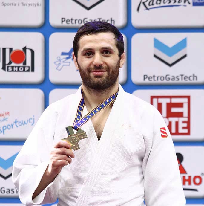 Оренбуржец Роберт Мшвидобадзе выиграл чемпионат Европы по дзюдо 