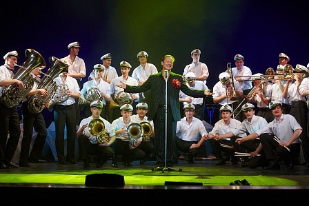  В Оренбурге состоится музыкальный спектакль Олега Меньшикова