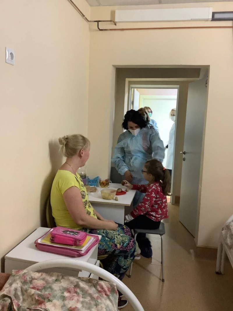 Министр здравоохранения Оренбургской области Татьяна Савинова посетила детские стационары