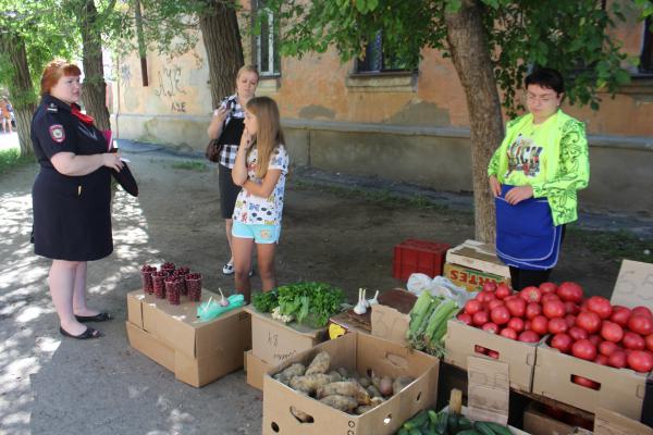 В Новотроицке выявляли несанкционированные торговые точки