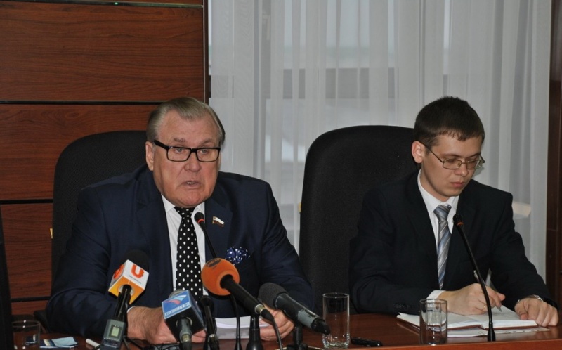 Юрий Мищеряков провел ежегодную двухчасовую пресс-конференцию