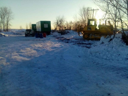 В Новосергиевском районе под лед ушел бульдозер