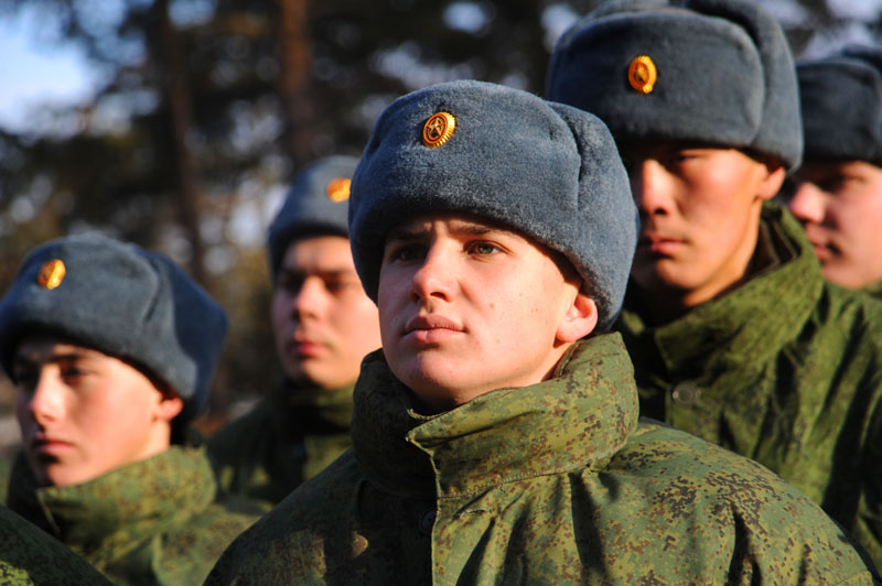 Более 3000 оренбуржцев станут солдатами этой осенью