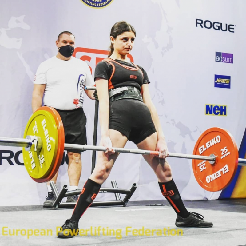 Оренбурженка Софья Акопян стала серебряным призером первенства Европы по пауэрлифтингу