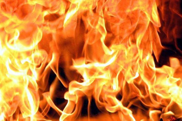 В Новоорском районе на пожаре спасли женщину
