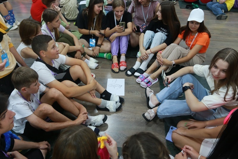 Школьники из ДНР отдыхают в молодежном центре «Авангард»