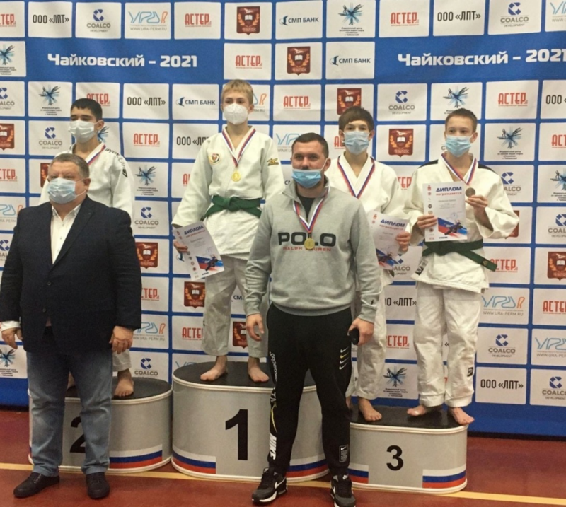 5 медалей привезли оренбургские дзюдоисты 